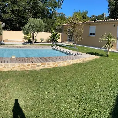 Le Doux Refuge Bed & Breakfast