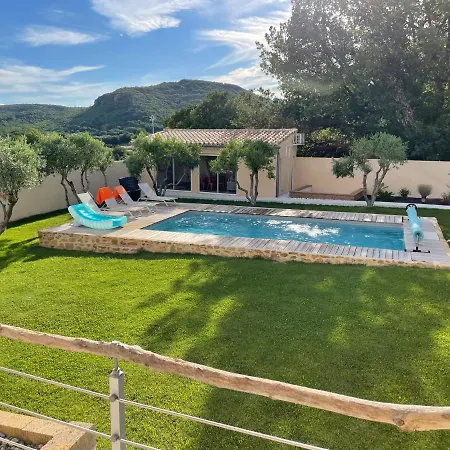 Le Doux Refuge Bed & Breakfast